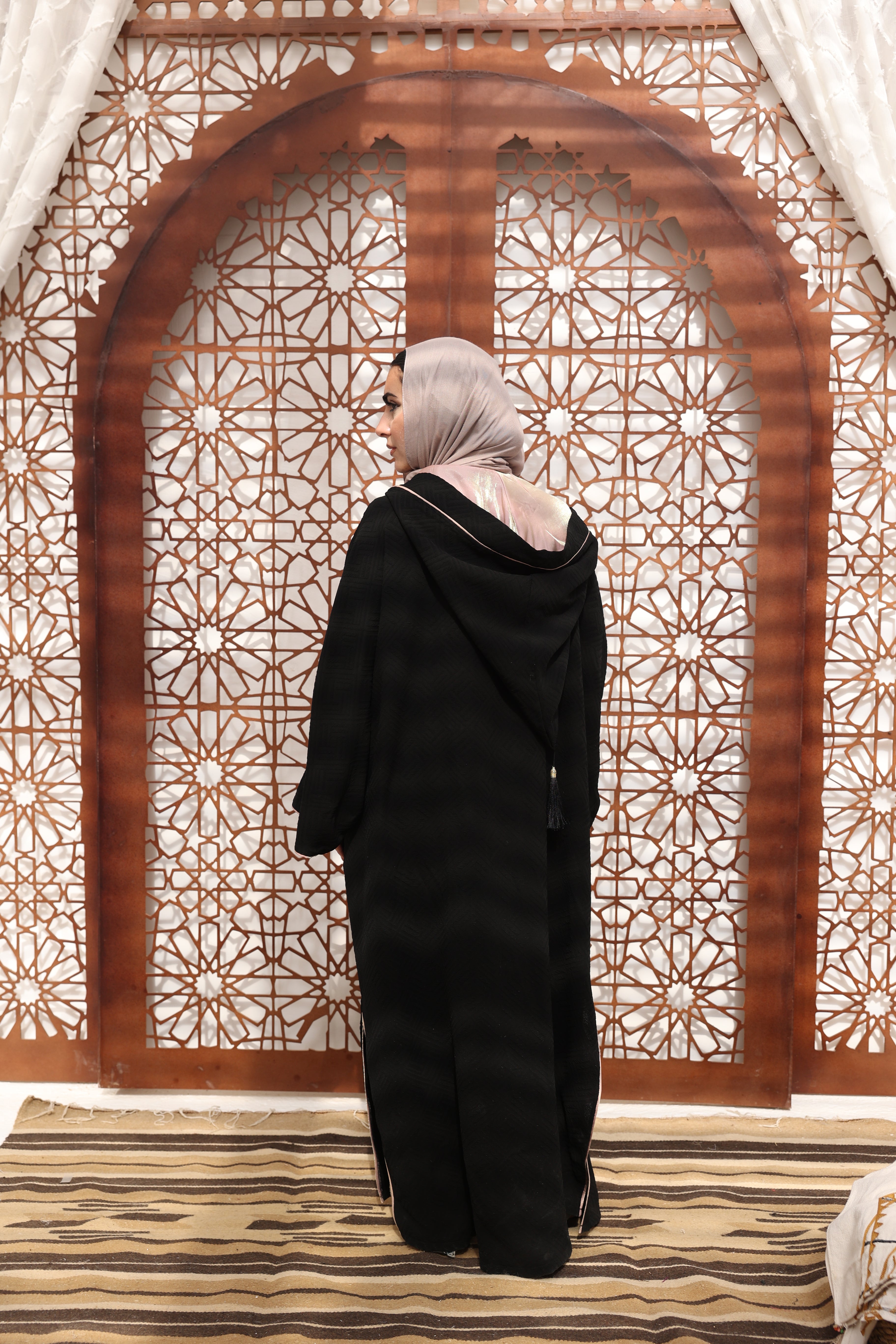 DHAI KAFTAN