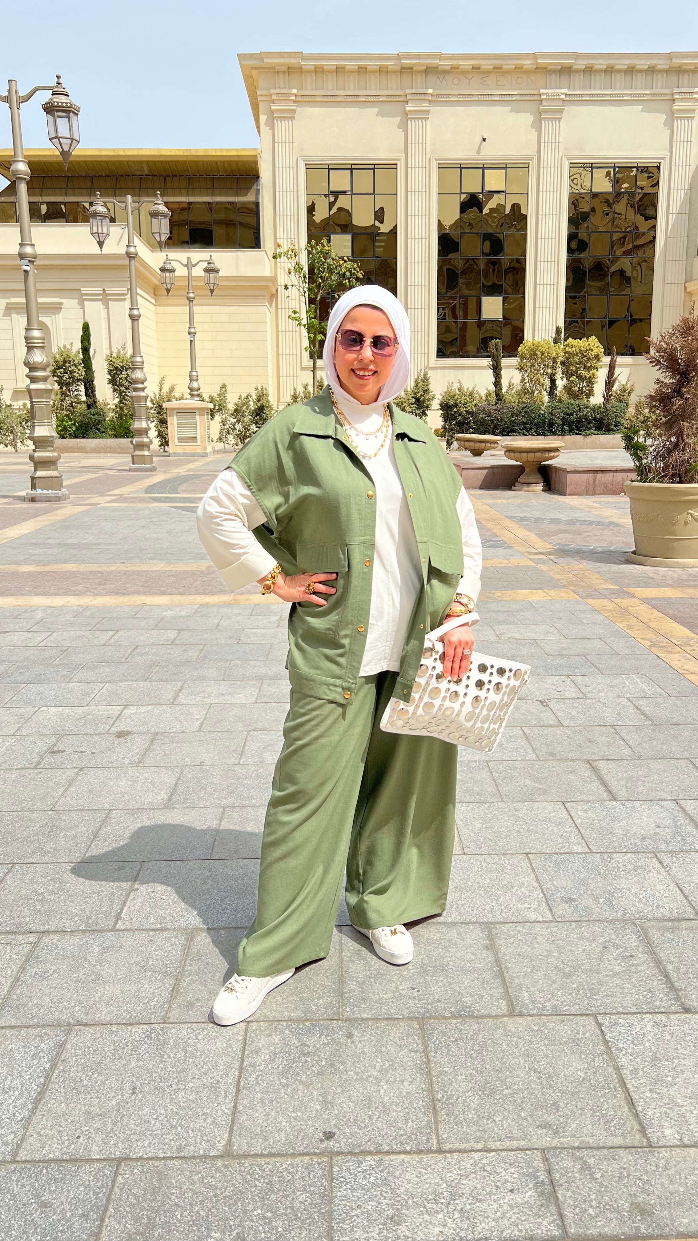 Alwan Vest