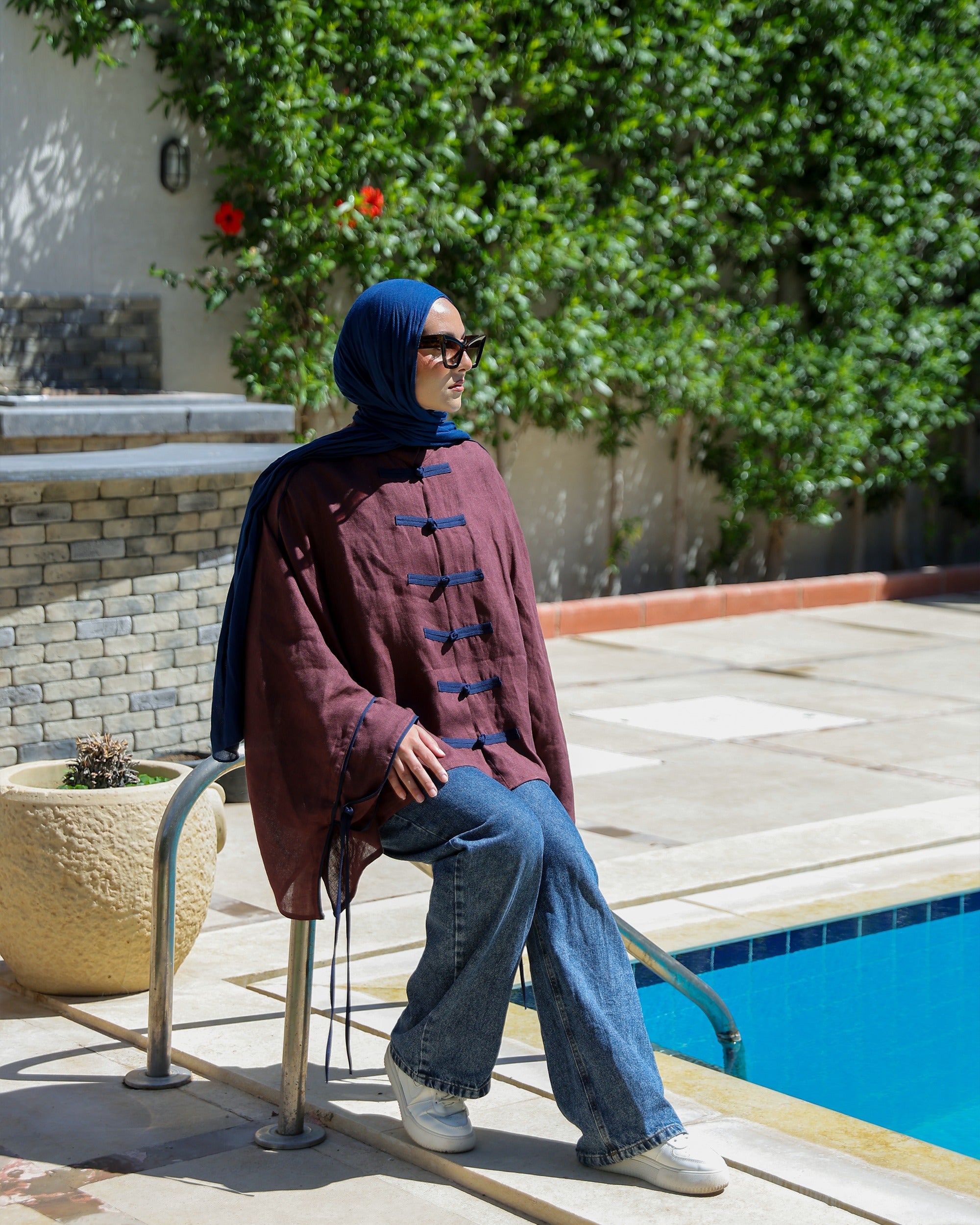 Banfseg Chinese Linen Blouse - Burgundy - Poolside Seated