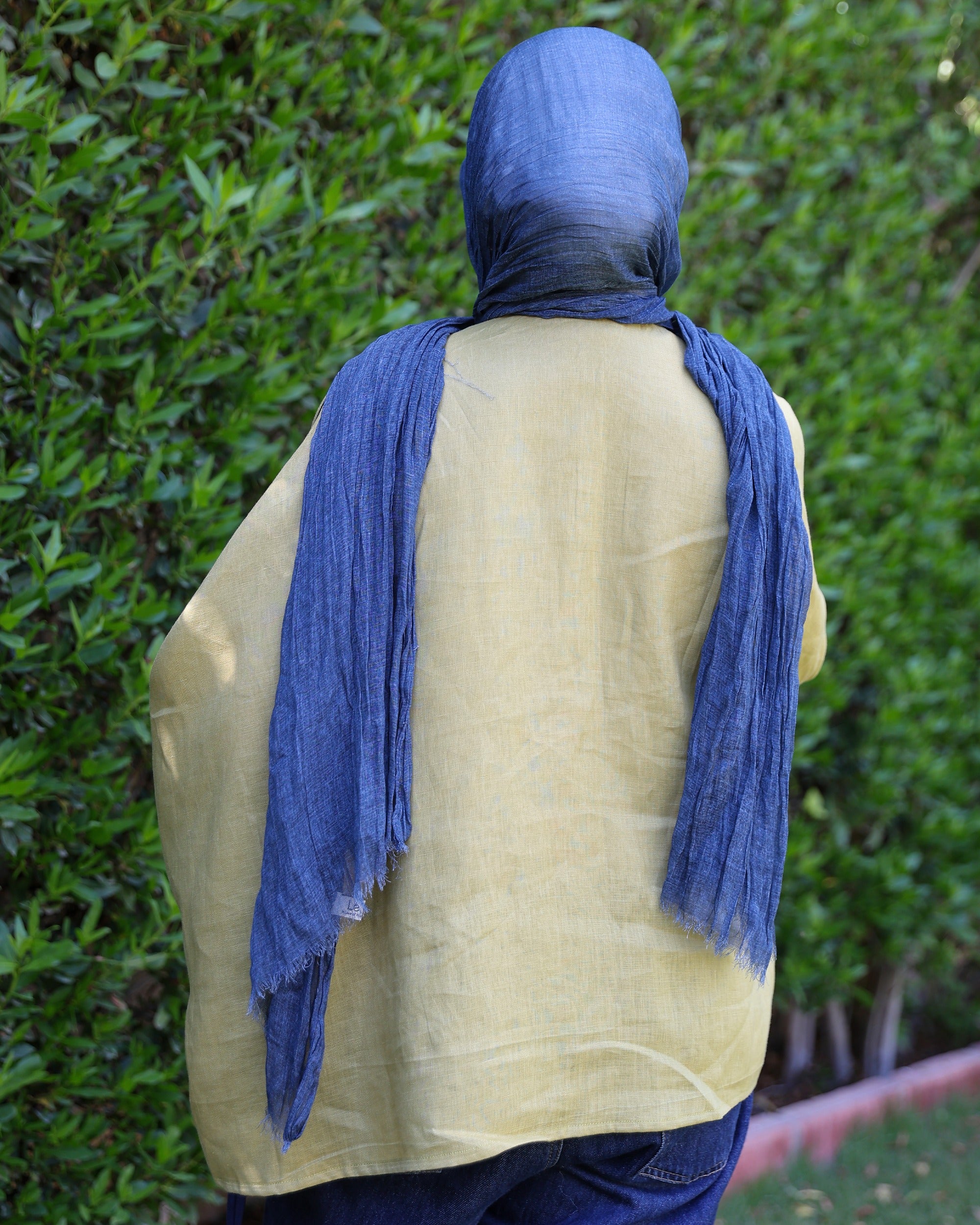 Banfseg Chinese Linen Blouse - Olive - Back View