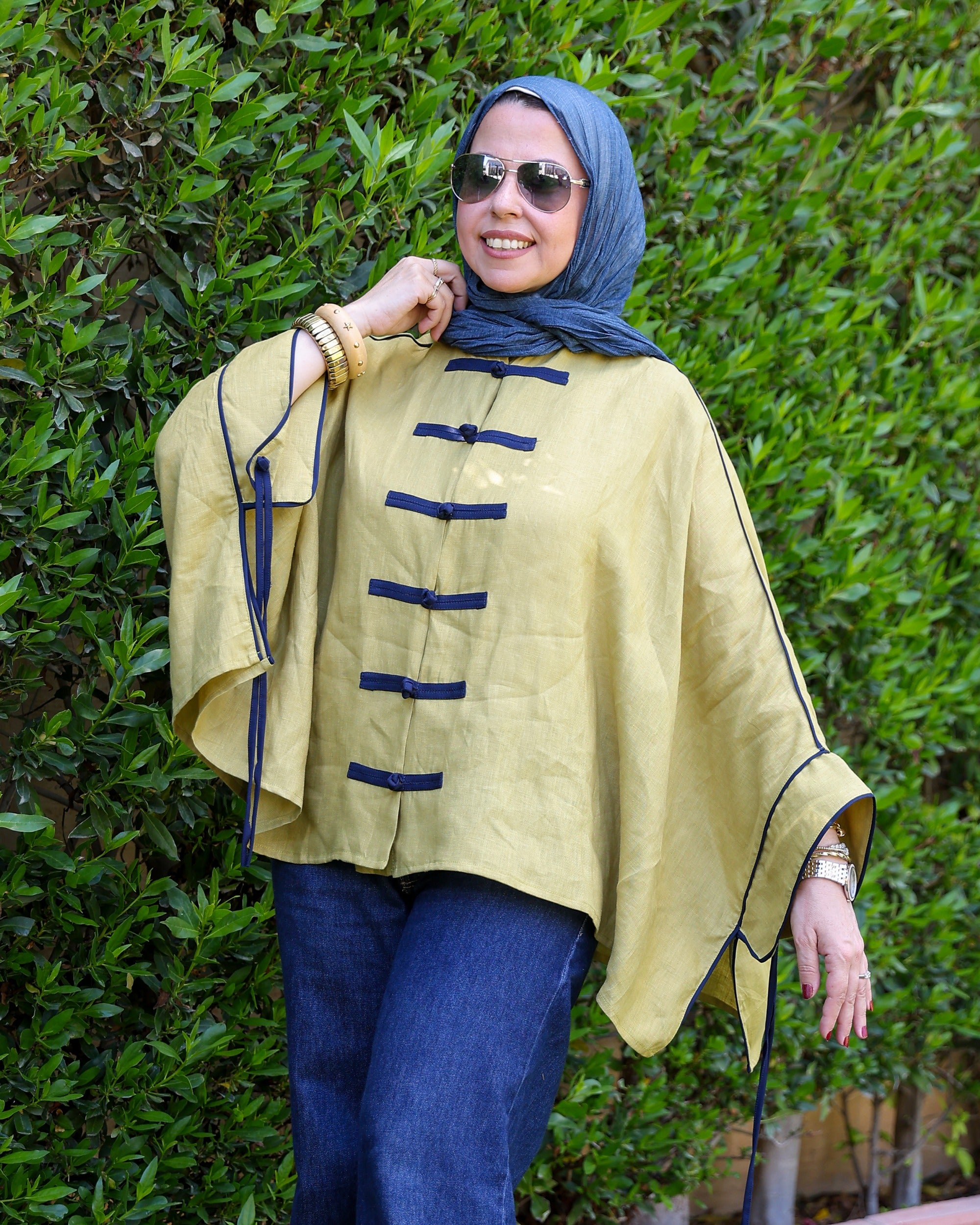 Banfseg Chinese Linen Blouse - Olive - Detail